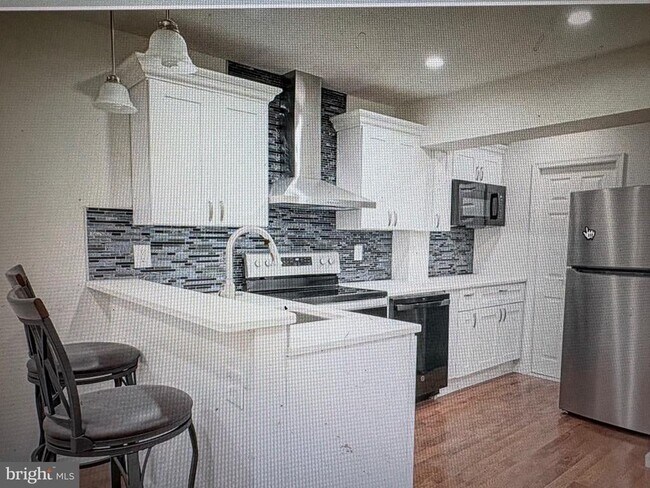 Building Photo - 1929 N 9th St