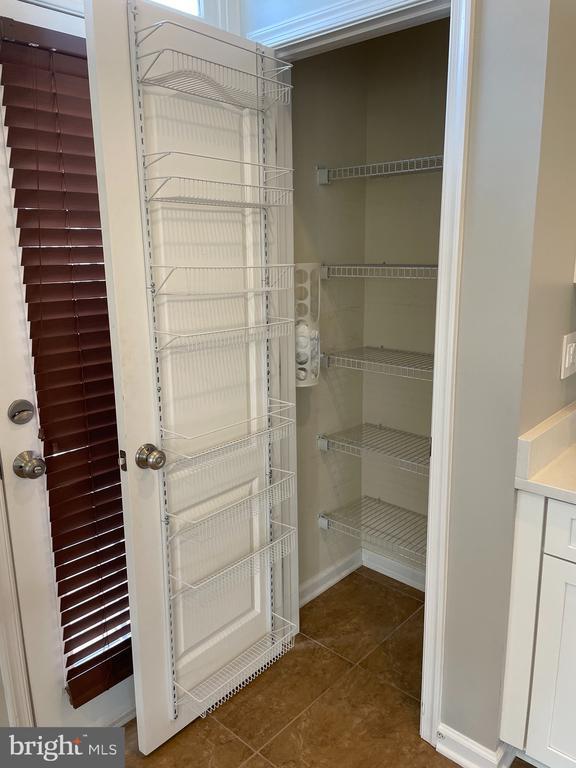 Building Photo - 114 Bowling Green Cir