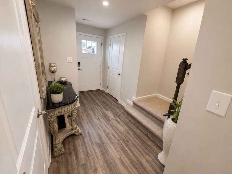 Building Photo - 2305 Lamington Ct
