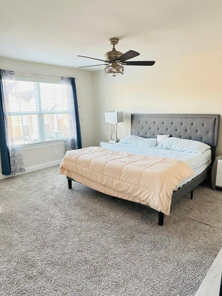 Building Photo - 276 Netherlands Blvd