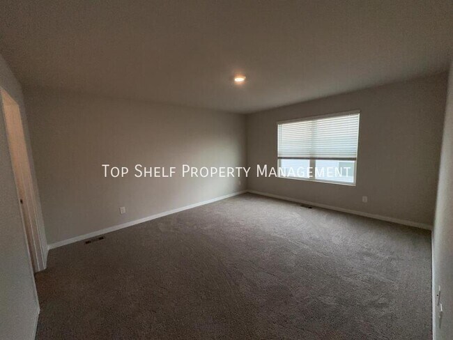 Building Photo - 1110 Northview Dr