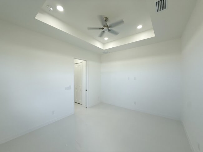 Building Photo - 4238 NW 34th St