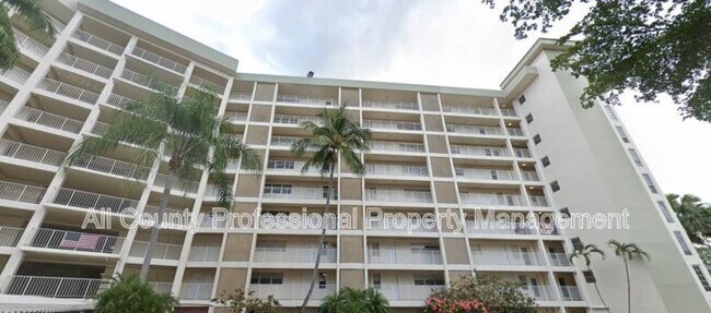 Primary Photo - 3051 N Course Dr