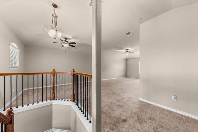 Building Photo - 5705 Fenton Ln