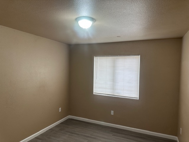 Building Photo - Modesto 3 Bedroom 2 Bathroom Home.