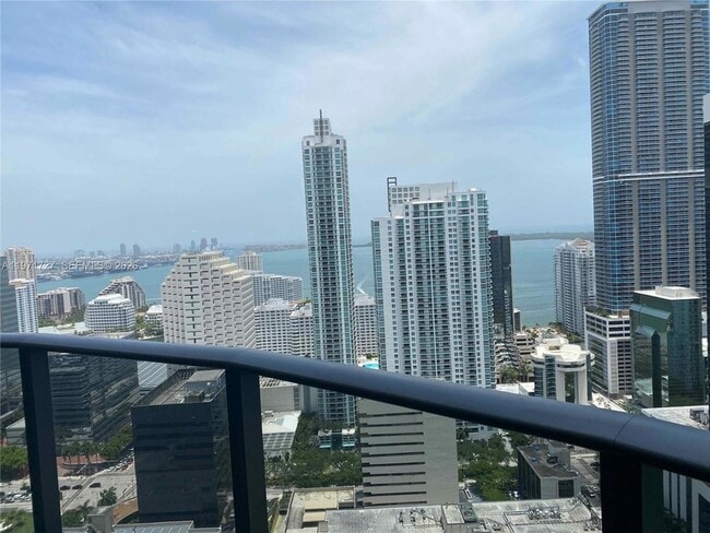 Building Photo - 45 SW 9th St