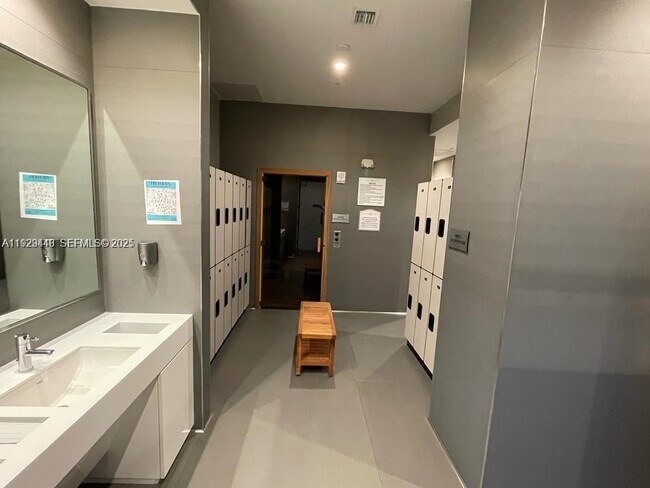 Building Photo - 6453 NW 102nd Path