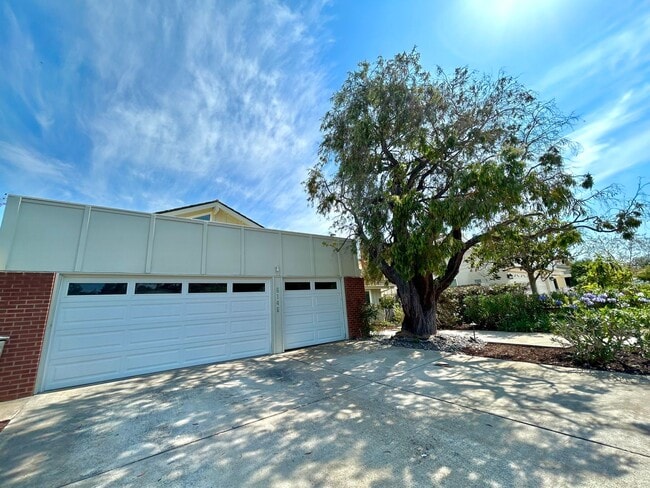 Building Photo - Beautiful fully remodeled home in sunny San Diego!