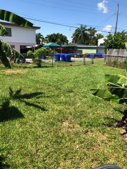 Building Photo - 1724 Rodman St