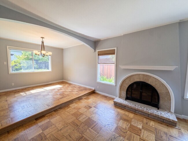 Building Photo - 3622 Citrus Ave