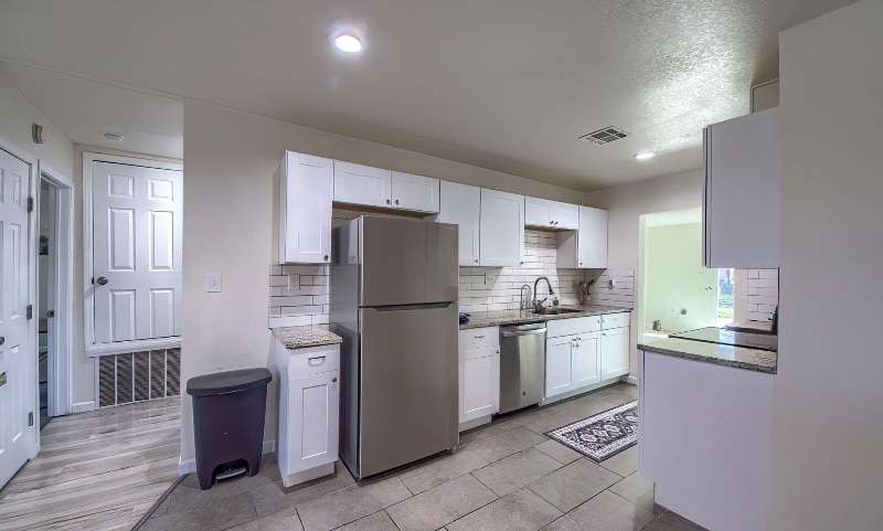 Building Photo - 4906 Melvin Dr