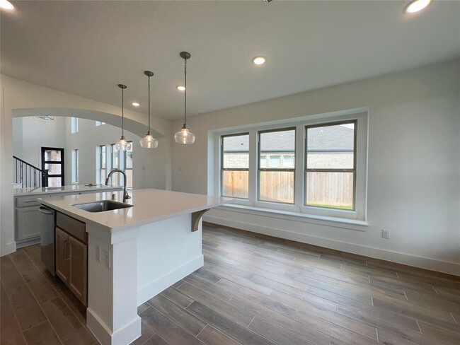 Building Photo - 14926 Mossycup Spur Wy