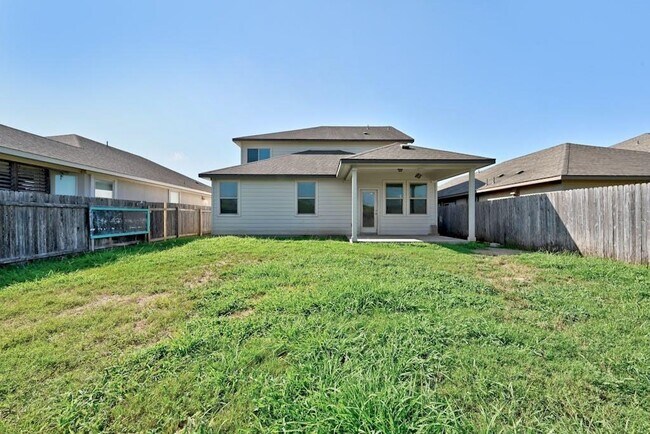 Building Photo - 374 Wincliff Dr
