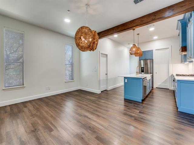 Building Photo - 4307 McKinney Ave
