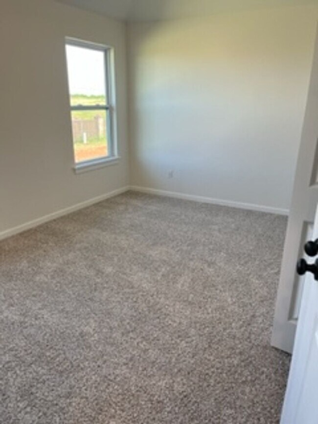Building Photo - 1st Month Free!