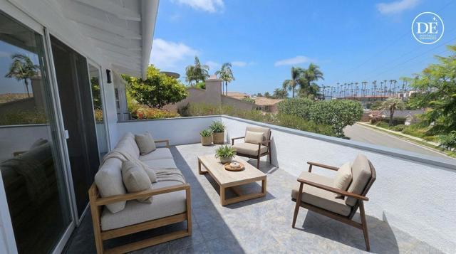Building Photo - 7920 Avenida Alamar