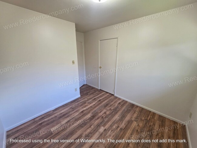 Building Photo - Newly updated 3 bedroom 1 bathroom house