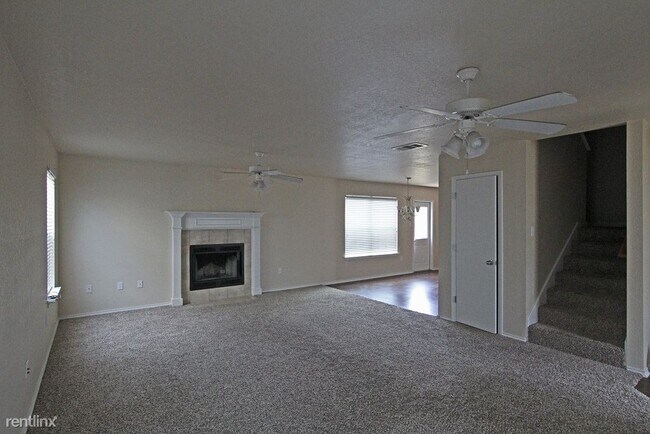 Building Photo - 3 br, 2.5 bath House - 1115 Madison