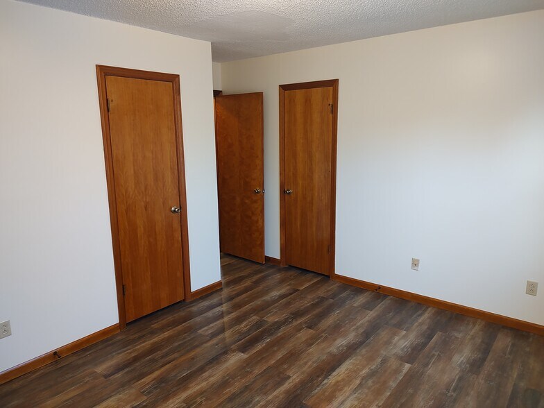 Building Photo - 170A Neel Rd