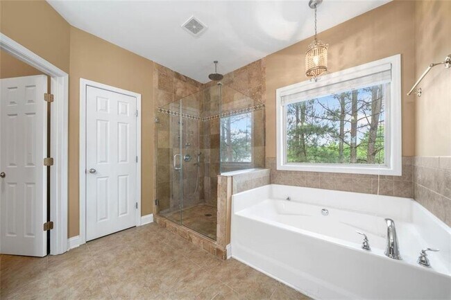 Building Photo - 548 Myrtle Trace Ln