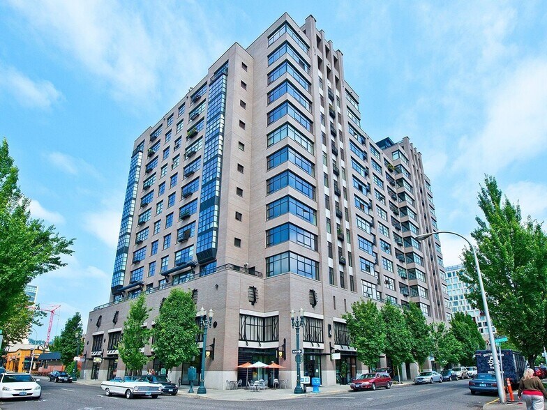 Primary Photo - 333 NW 9th Ave