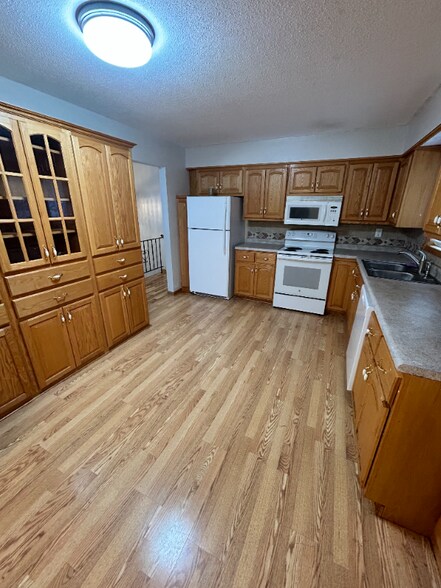 Building Photo - 13612 69th Ave N