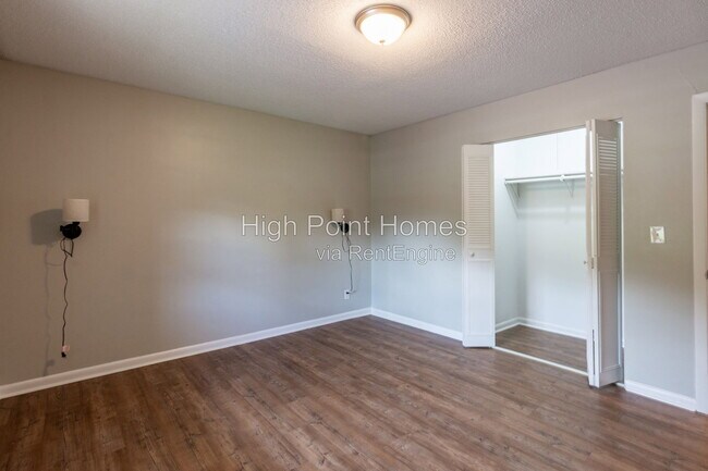 Building Photo - 8810 Springfield Rd