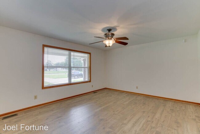 Building Photo - 3 br, 2 bath House - 1461 Todds Lane