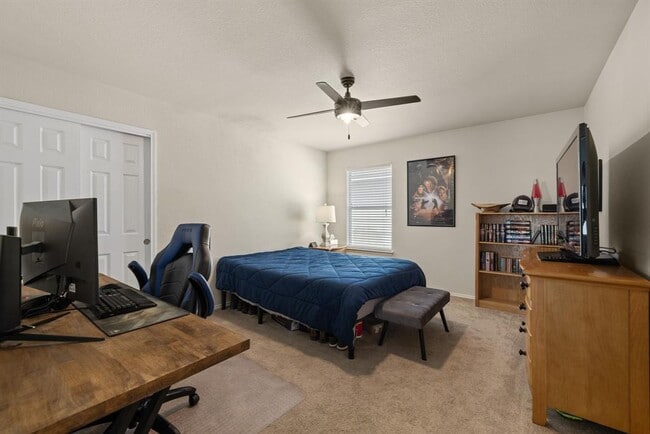 Building Photo - 718 Sugar Brook Dr