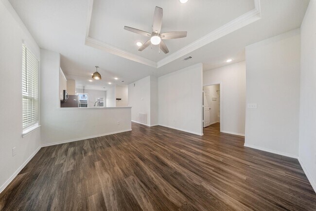 Building Photo - 25631 Bottlebrush Sedge St