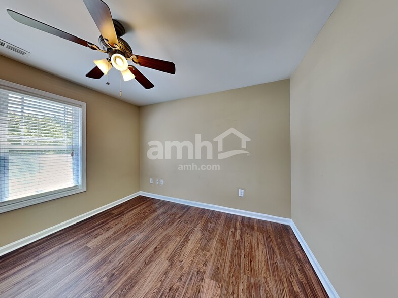 Building Photo - 32 Hocutt Farm Dr