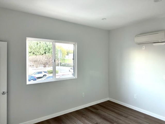 Building Photo - 19421 Ventura Blvd