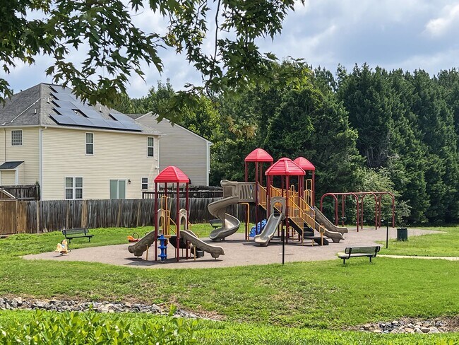 Building Photo - 3457 Kernstown Dr