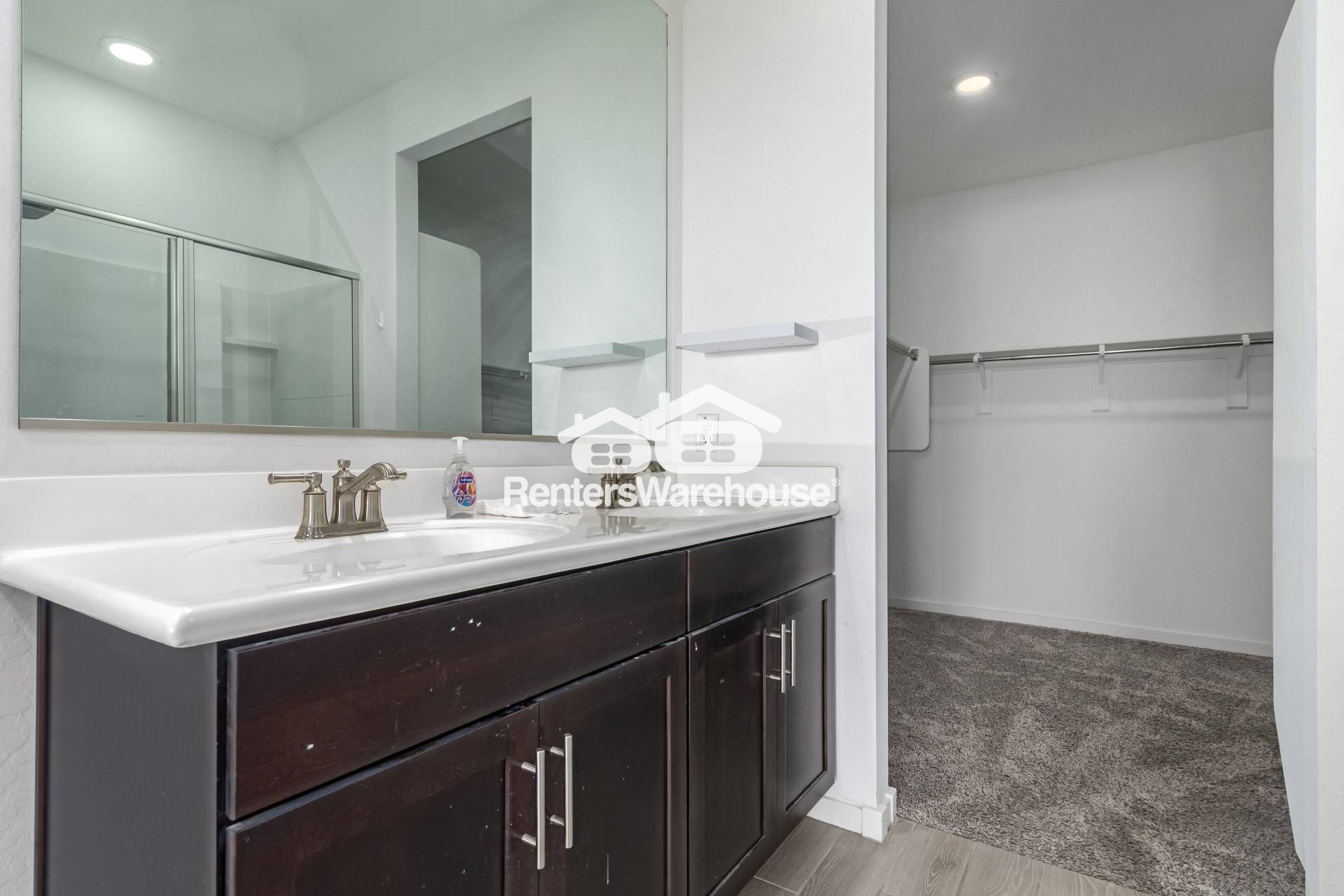 Building Photo - 6824 W Vly Vw Dr