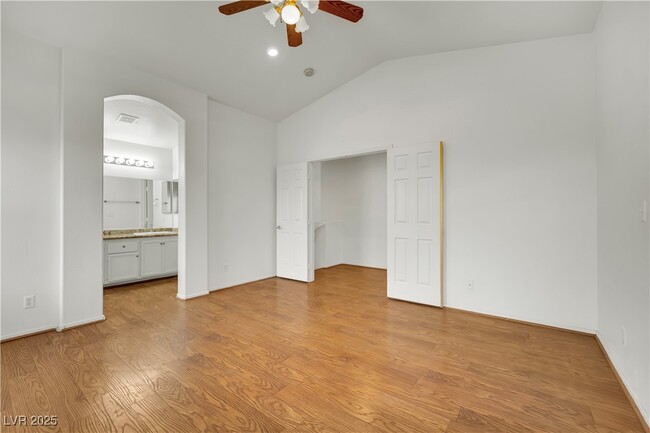 Building Photo - 10316 Neopolitan Pl