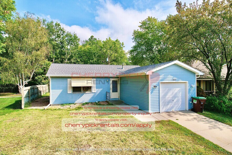 Primary Photo - 2612 S 52nd St