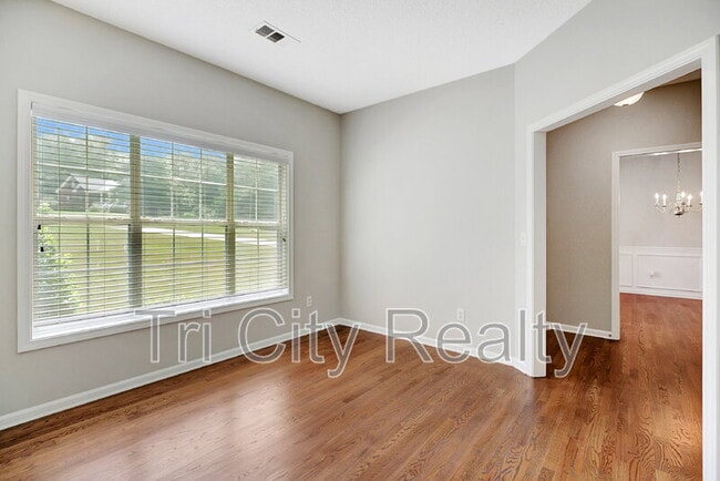 Building Photo - 75 Rock Mill Ct