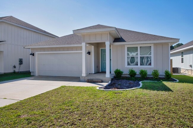 Building Photo - Move-In Ready Guest Room in Fallschase | Furnished Common Areas