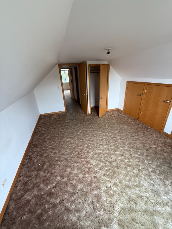 Building Photo - 6119 W Giddings St