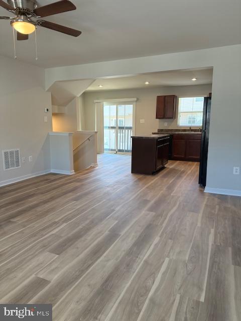 Building Photo - 104 Reign Wy