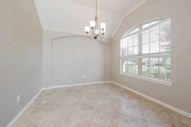 Building Photo - 18914 Sorrento Pt Dr