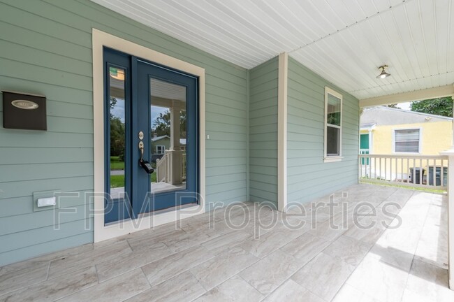 Building Photo - 4127 Shirley Ave