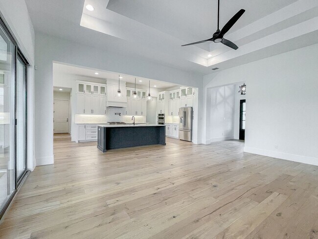 Building Photo - Copper Ridge Subdivision in New Braunfels