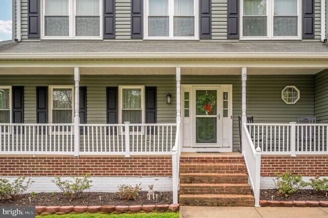 Building Photo - 15 Owen St