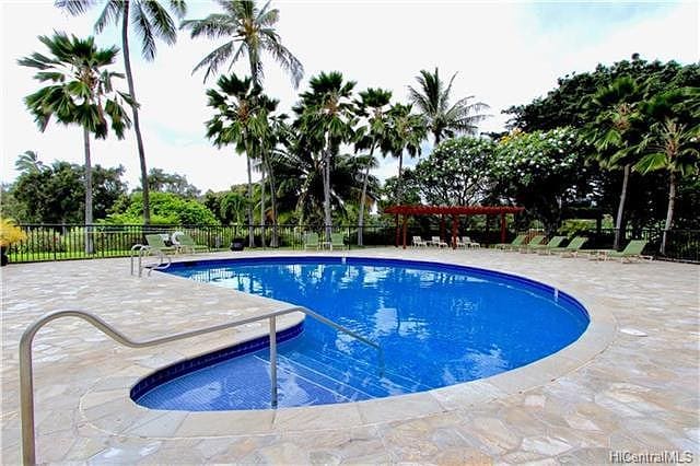 Building Photo - 5333 Likini St