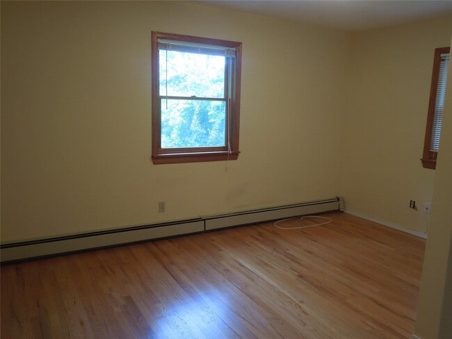 Building Photo - 455 Ridge Rd