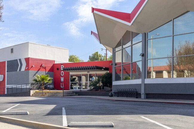 Building Photo - 6000 De Soto Ave