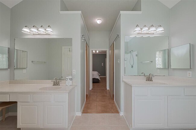Building Photo - 21122 Lilac Meadows Ln