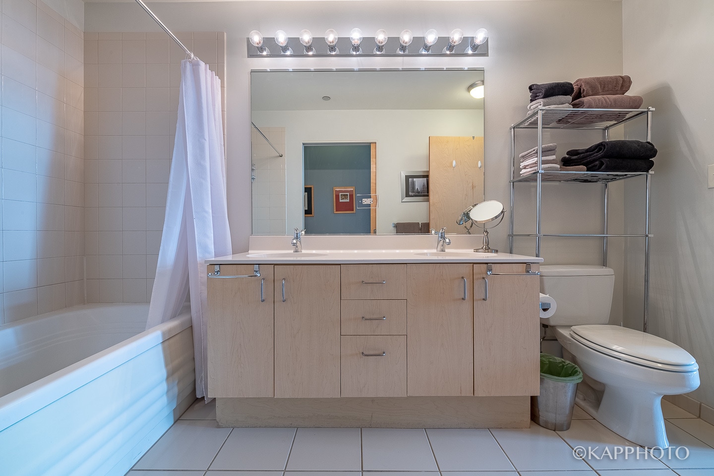 Building Photo - 1720 S Michigan Ave