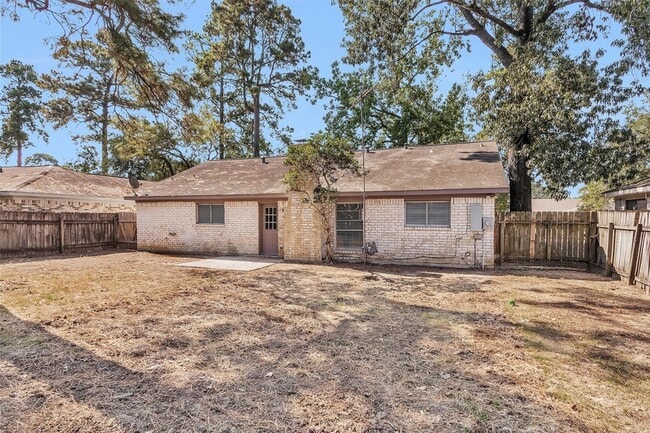 Building Photo - 23914 Spring Gum Dr